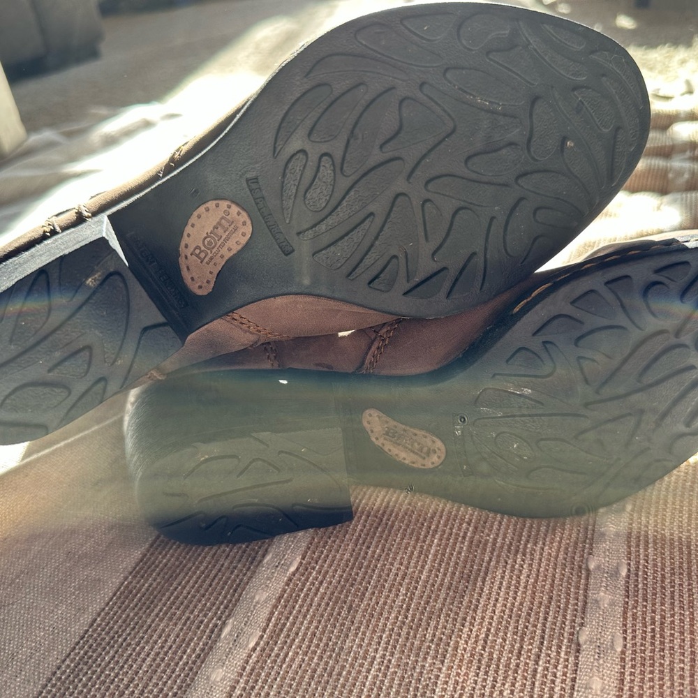 Born Leather Riding Boots - Picture 5 of 5